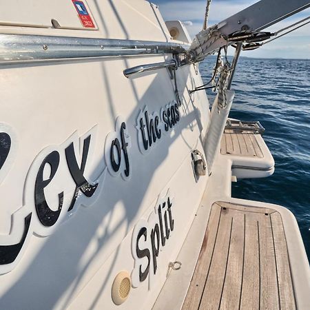 Luxury Yacht - Lex Of The Seas Hotel สปลิท ภายนอก รูปภาพ